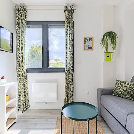 Apartamento Roosevelt - Parking - Airport 15 Min *